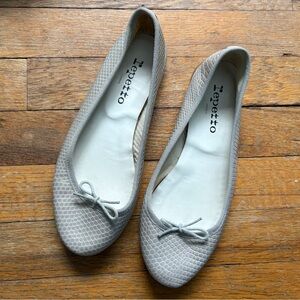 Repetto Snakeskin Light Gray Flats